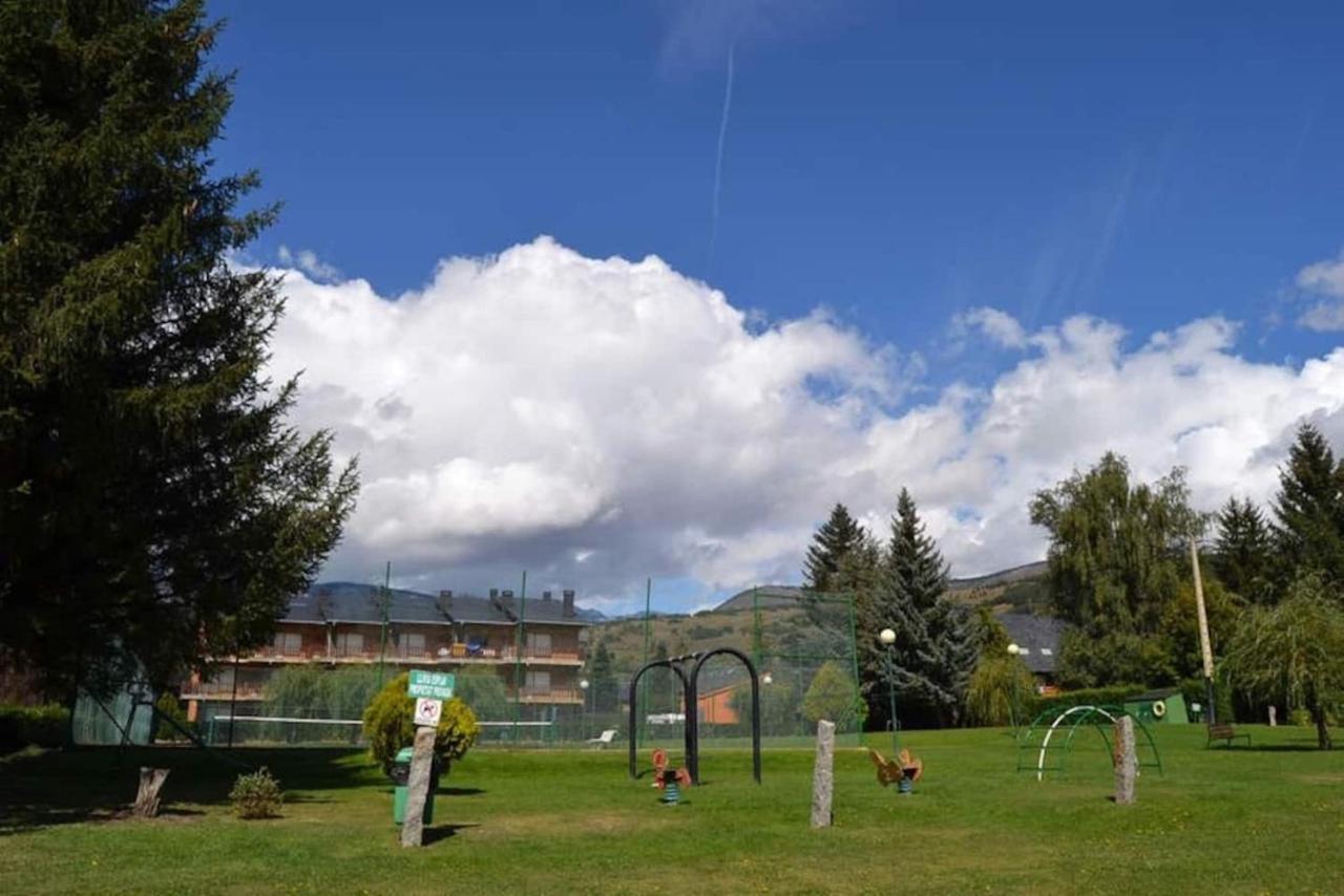 Atico En Llivia Lägenhet Exteriör bild